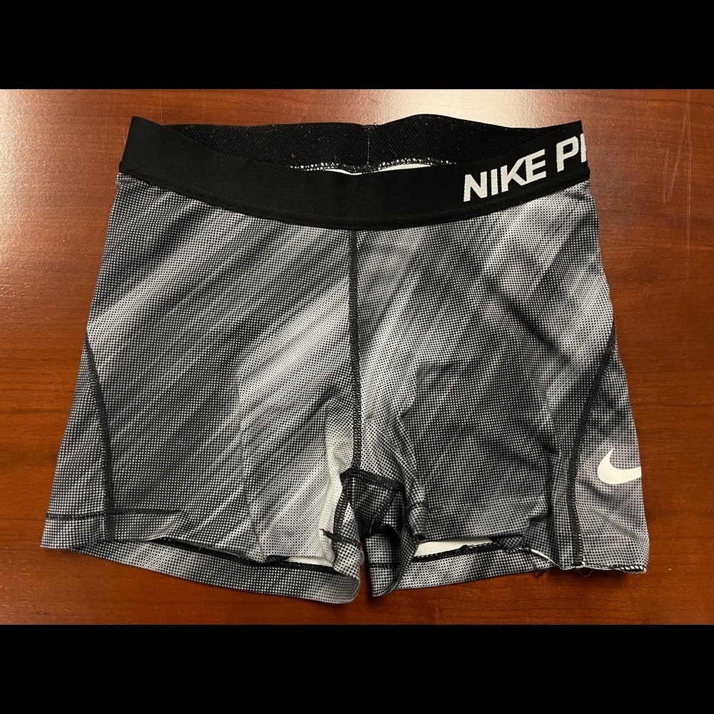 Nike Pro 3” Spandex ShortsBlack White Print M Medium